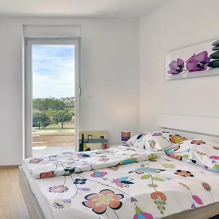 Apartments Vea 풀라