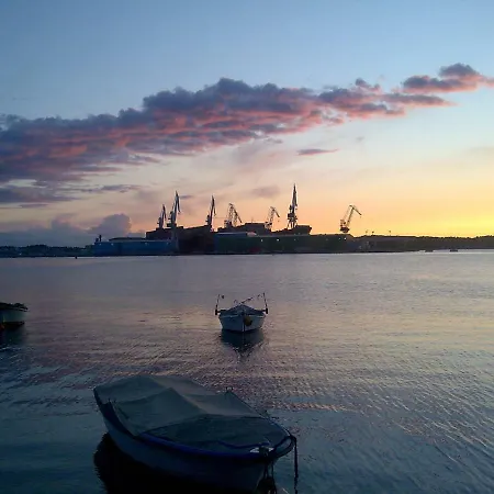 Apartments Vea Apartman *