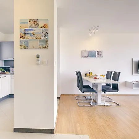 Apartments Vea Πούλα