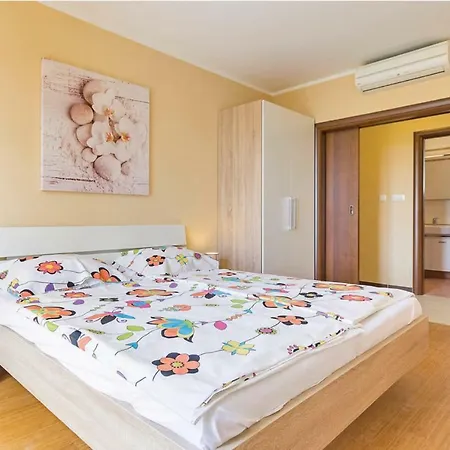 Διαμέρισμα Apartments Vea *